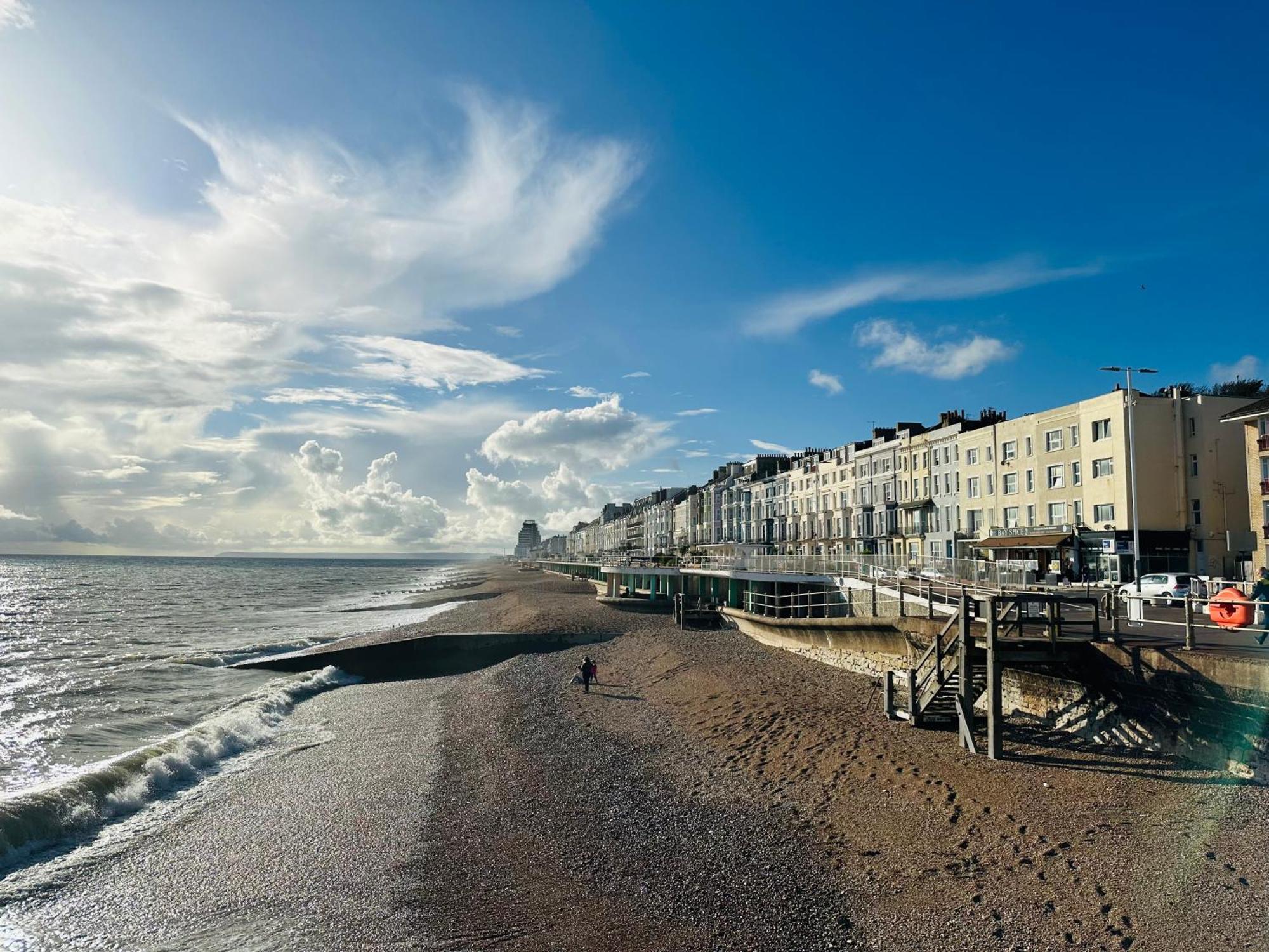 A Modern 2 Bedroom Seaside Apartment Hastings Esterno foto